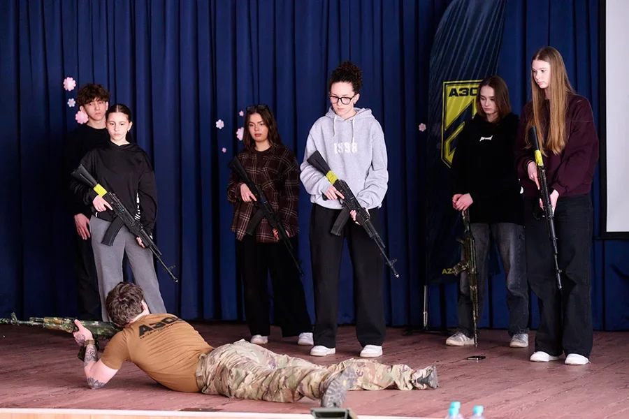 Досвід захисників - для майбутнього покоління