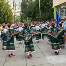 pershyjj-dzvonyk-start-novykh-znan-ta-peremog-4